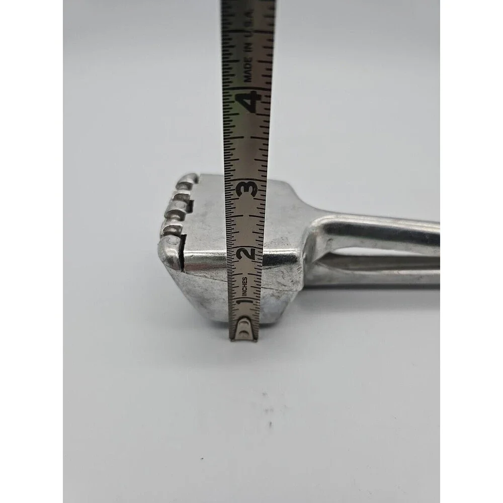 Vintage Irvin Ware Aluminum Ice Crusher Press